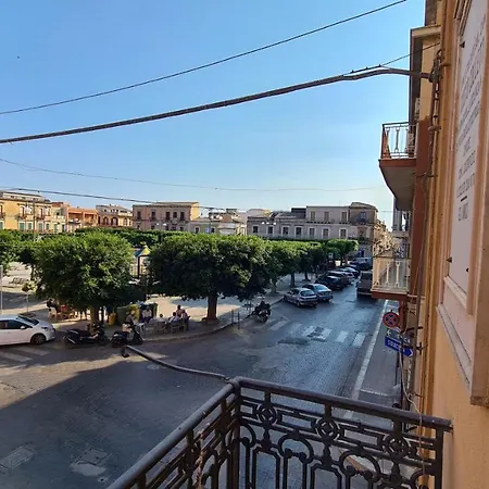 Tra Terra E Mare Apartment Pachino